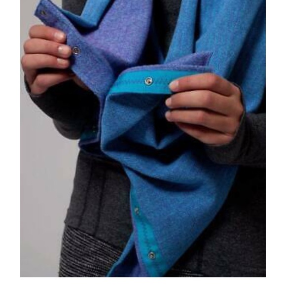 Ivivva by Lululemon Herringbone Village Chill scarf - Picture 2 of 12